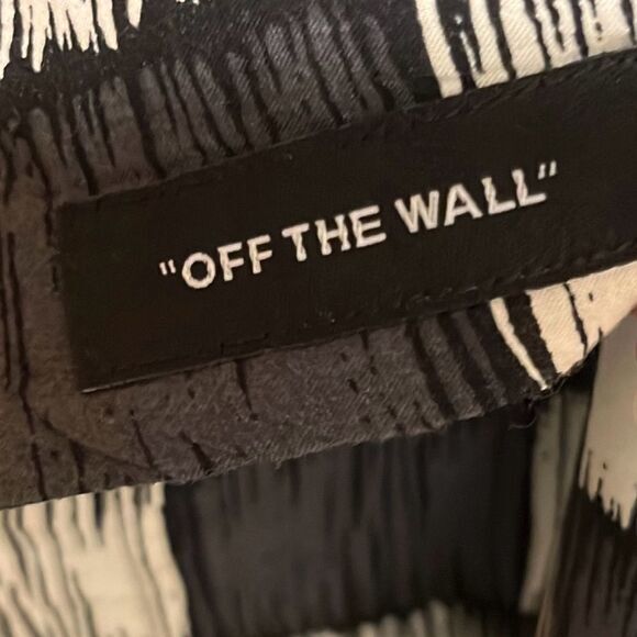 VANS MENS SHIRT‎ SIZE S MOORE WOVEN ASPHALT/ANTIQUE WHITE classic fit grunge NEW - Picture 3 of 14